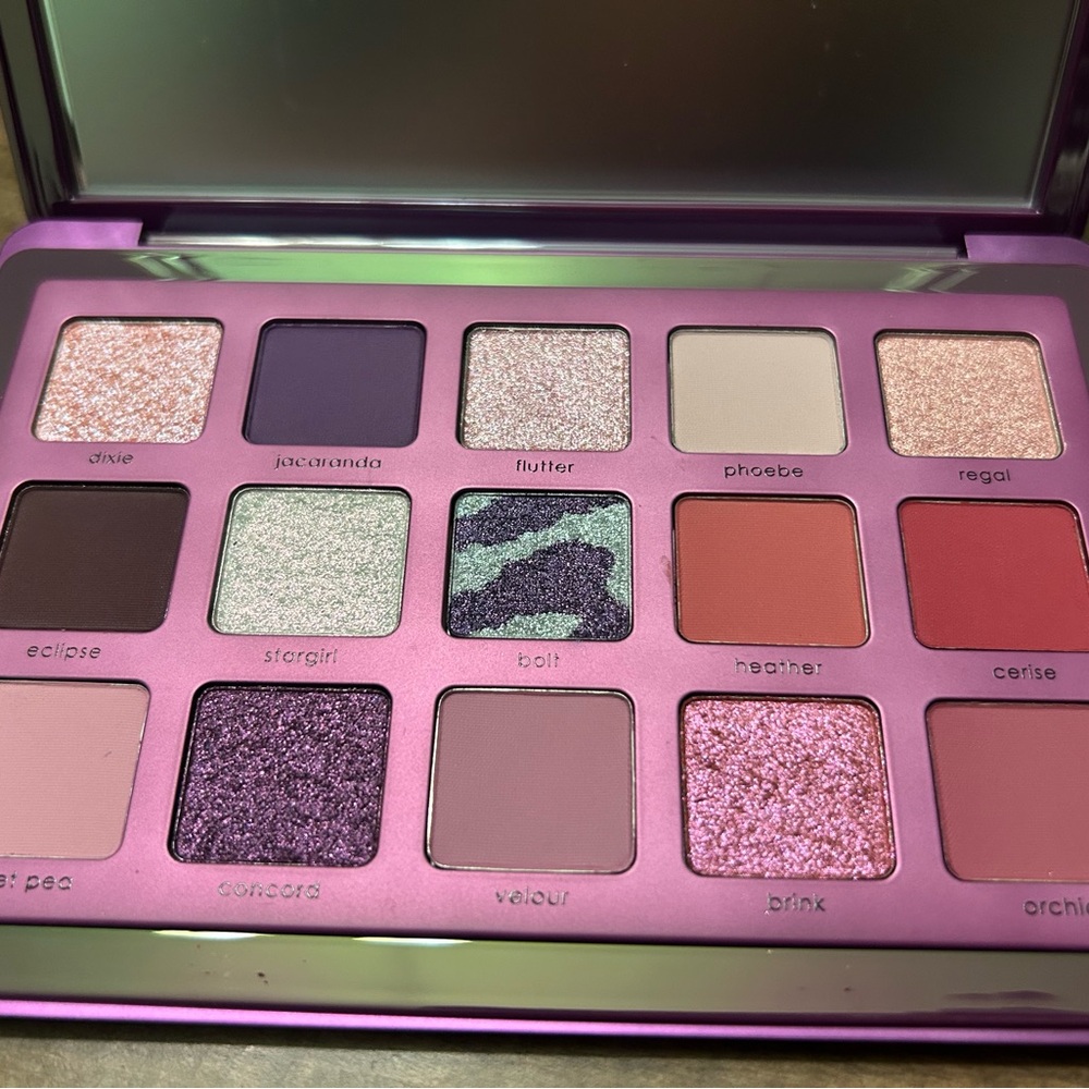 Natasha Denona Eyeshadow Palette - Shimmering Pink, Deep Purple, and Bold Red
